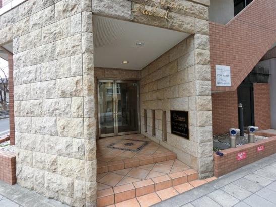 【エントランス】