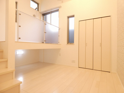 【寝室】 | ヴィサージュ新栄