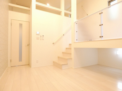 【居間・リビング】 | ヴィサージュ新栄