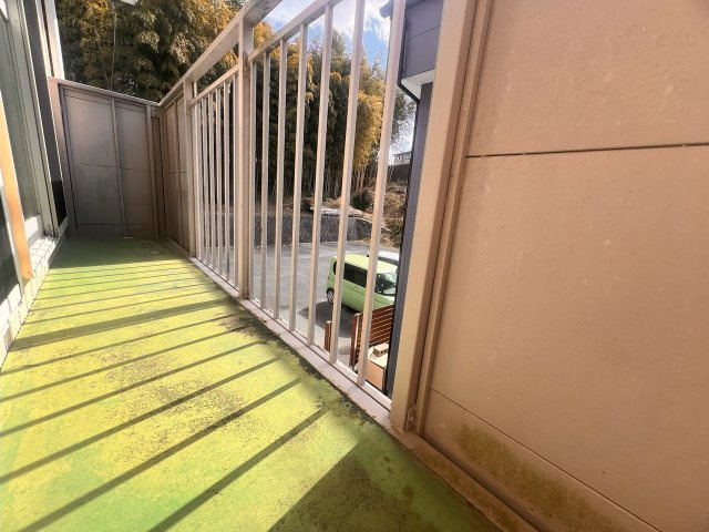 メゾン緑ケ丘のバルコニー|バルコニー付きです