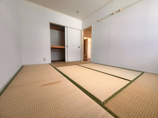 メゾン緑ケ丘の和室|来客時にも便利な和室付き