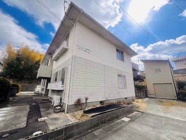 メゾン緑ケ丘の外観