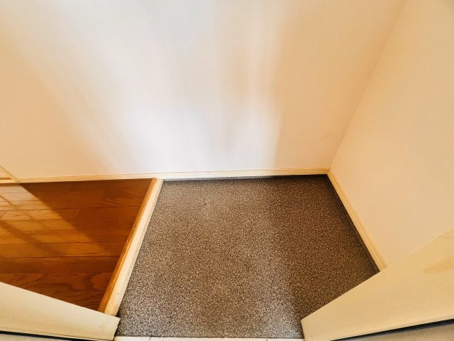 メゾン緑ケ丘の玄関