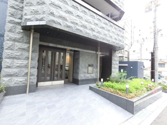 【エントランス】