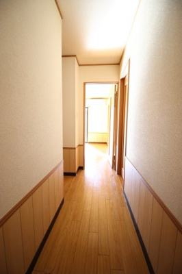 【内装】 | ディアコートつくば | 明るい色調の室内です
