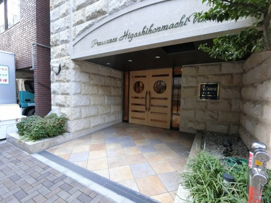 【エントランス】