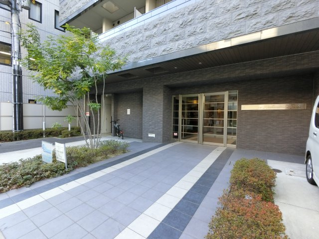 【エントランス】