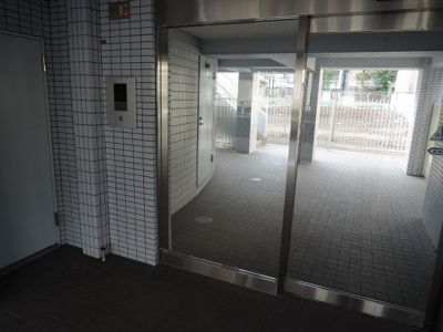 【その他共用部分】 | アーウィン帷子 | 防犯面でも安心のオートロック付