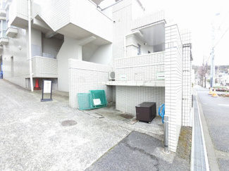 【その他共用部分】 | 敷地内ゴミ置場です。