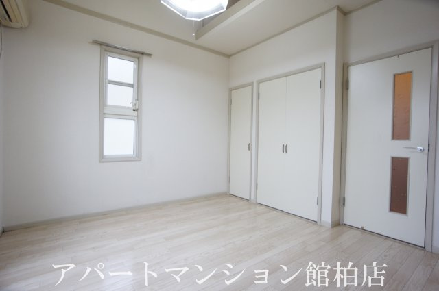 シーザースパレスⅡの居間・リビング