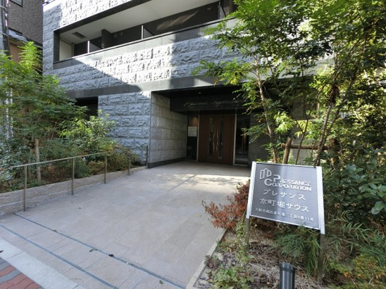【エントランス】