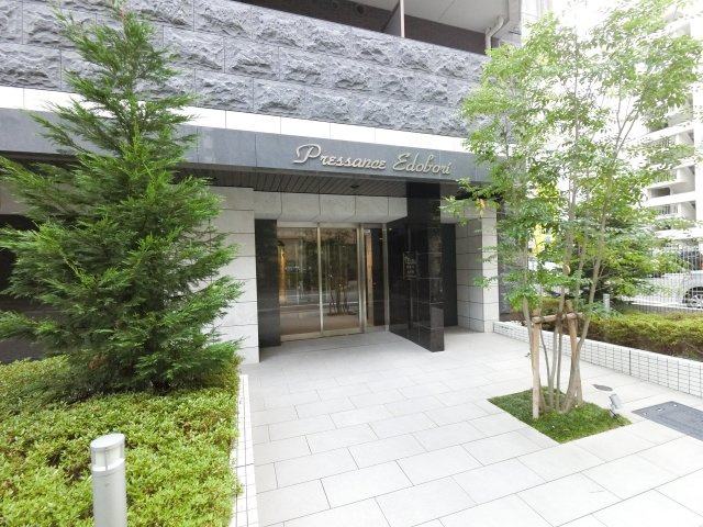 【エントランス】