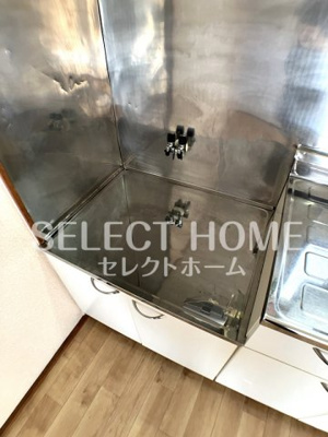  | コーポいわお | ゆったり過ごせる居間です