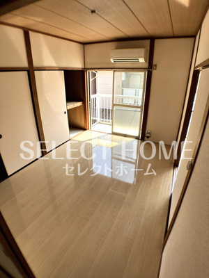 【寝室】 | コーポいわお | 落ち着いて過ごせるお部屋なので、寝室にいかがでしょうか