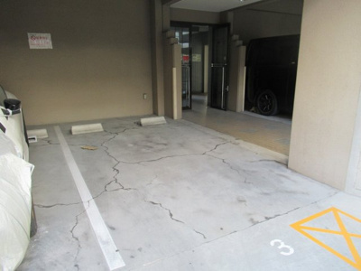 【駐車場】 | フォレステージュ長瀬（長瀬賃貸） | 空きはご確認下さい