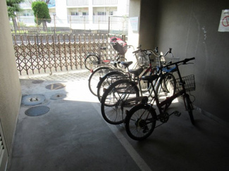 【その他共用部分】 | 駐輪場です