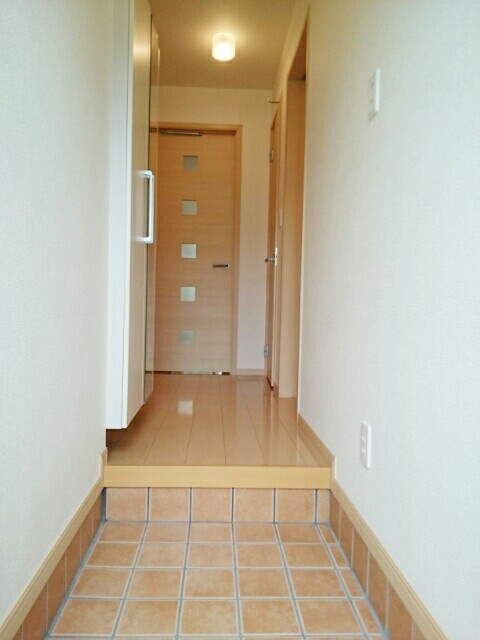 グランツ城西の玄関