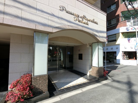 【エントランス】