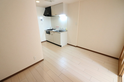 【居間・リビング】 | メゾンバイタルA棟