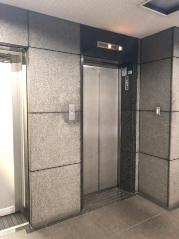 大和ビル（ヤマトビル）のロビー