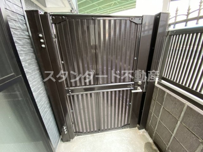 【バルコニー】 | レオネクストアブリール天満