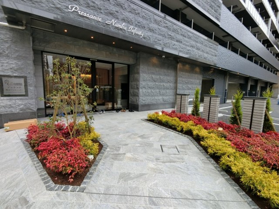 【エントランス】