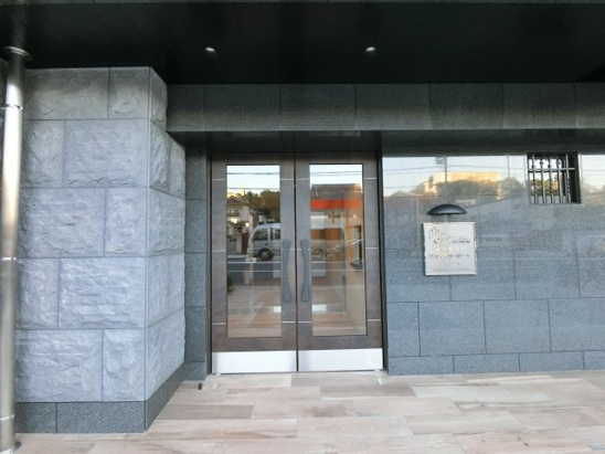【エントランス】
