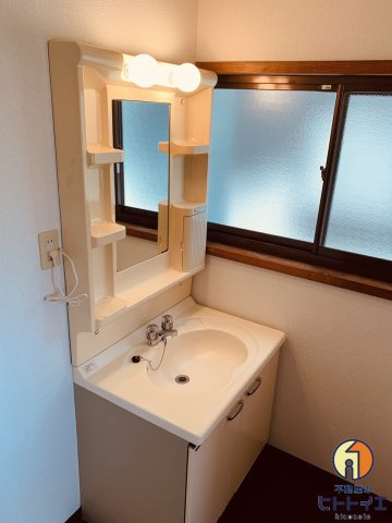 橋爪ハイツの洗面所