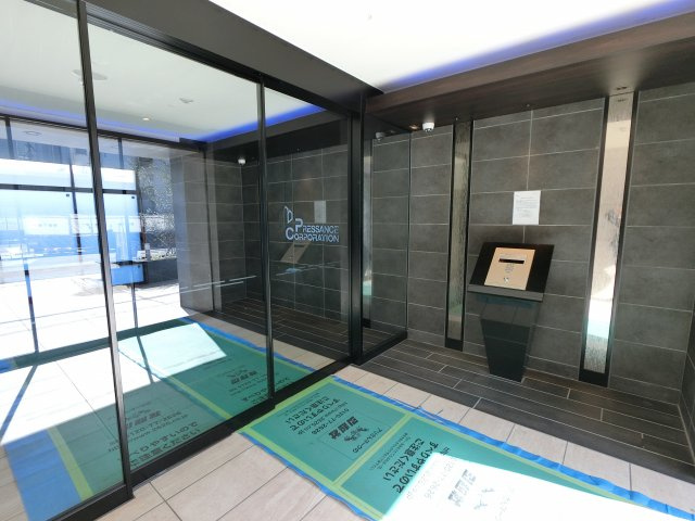 【エントランス】