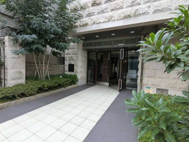 【エントランス】