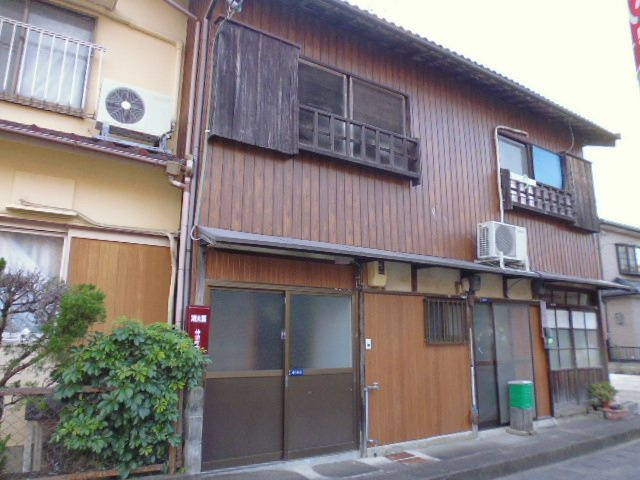 楠本アパートの外観