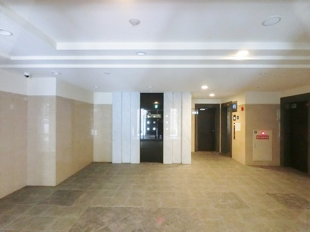【エントランス】