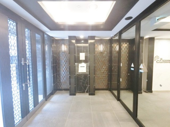 【エントランス】