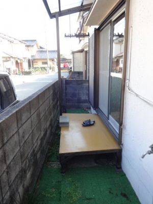 【庭】 | 野口町長砂戸建 | 物干しスペース！