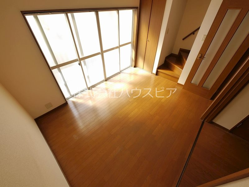 駒ヶ林町5丁目貸家の居間・リビング