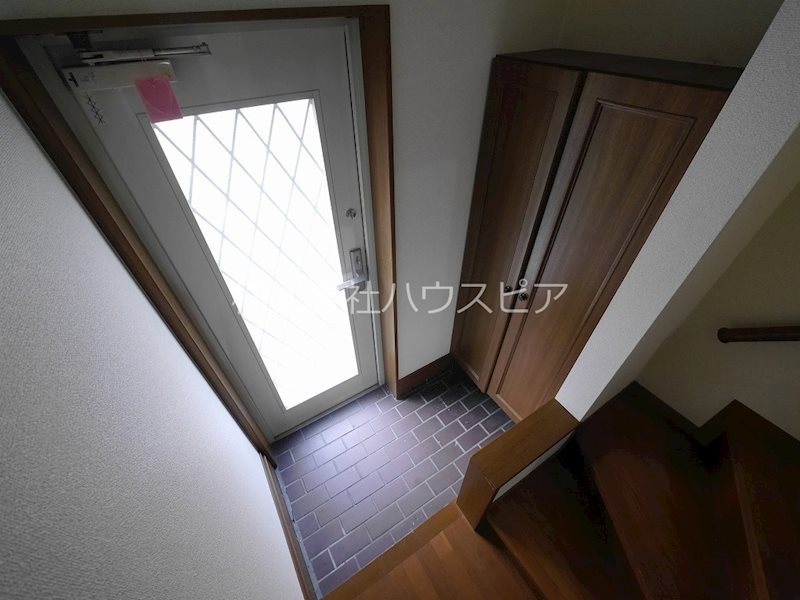駒ヶ林町5丁目貸家の玄関