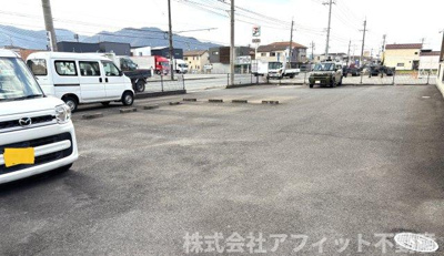 【駐車場】 | エトワール新涯