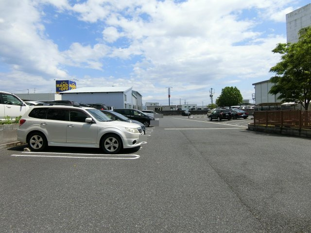 ヴィータフェリーチェの駐車場