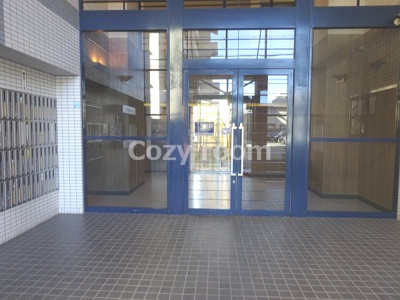 【エントランス】 | グランコート江坂 | ゆとりのあるエントランスです