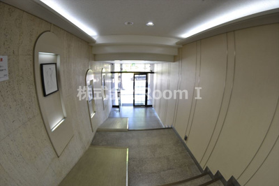 【エントランス】 | 第一双基 | エントランスです