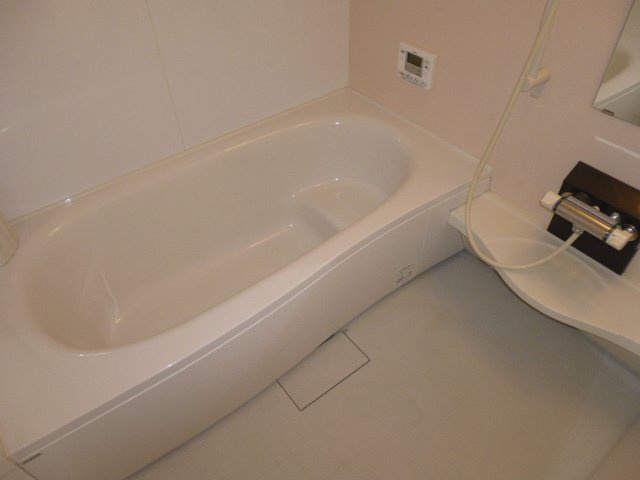 エテルナＢの浴室|一坪風呂