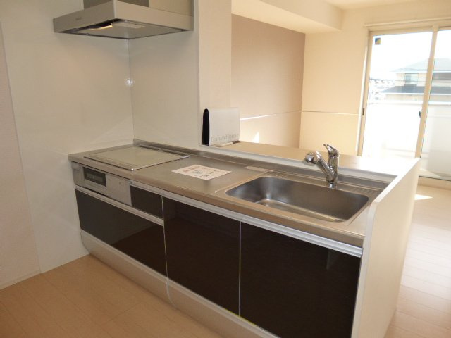 エテルナＢのキッチン|システムキッチン