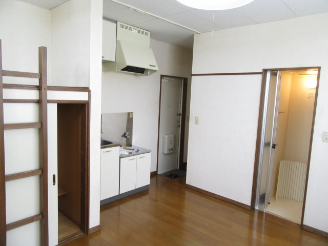 アローエイトの洋室