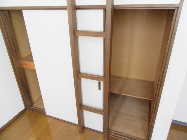 アローエイトの収納