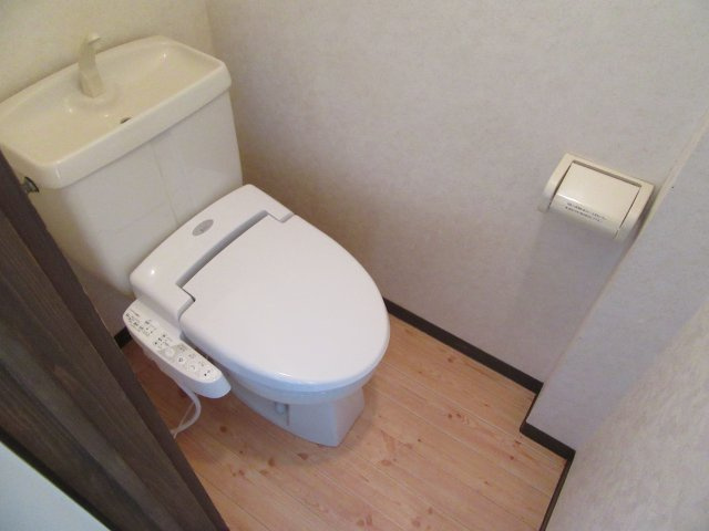 アローエイトのトイレ