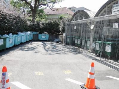 【その他共用部分】 | シティ能見台ふれあいの街D棟 | 敷地内ゴミ置場。