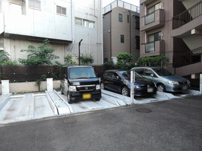 【駐車場】 | 本牧三渓園ヒルズ | 機械式駐車場