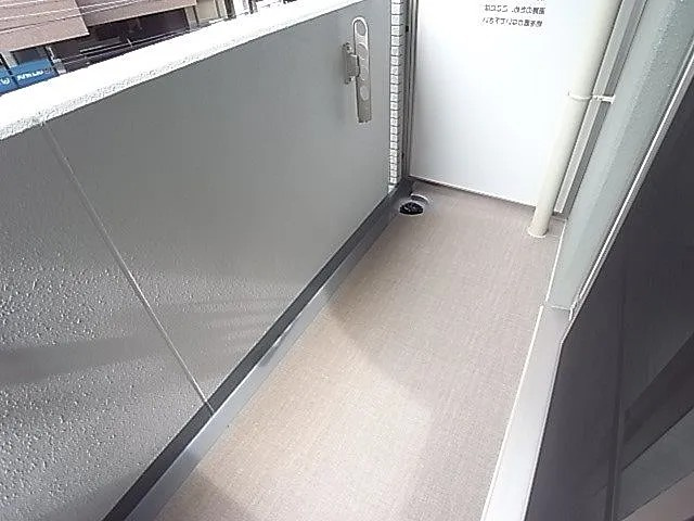 フォレリビエール磯辺通のバルコニー