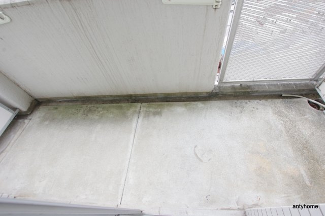 collection中崎2(旧 グレイスフル中崎2)　仲介手数料無料のバルコニー