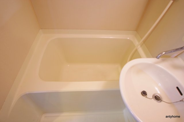 collection中崎2(旧 グレイスフル中崎2)　仲介手数料無料の浴室